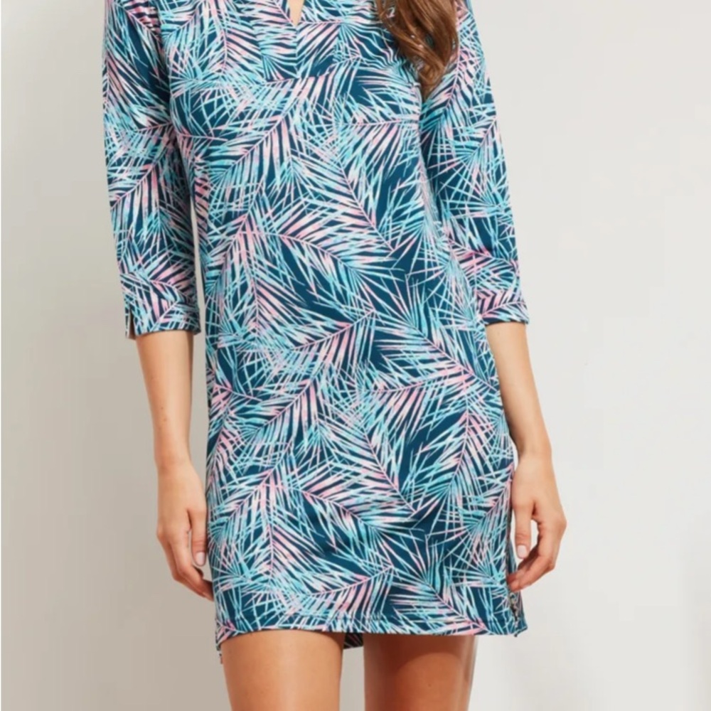 UPF 50 V-NECK SIGNATURE‎ DRESS - NWT Size Small